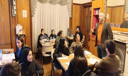 Sökenin gençleri kitabevinden memnun