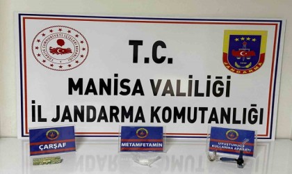 Şüphe üzerine durdurulan araçtan uyuşturucu çıktı