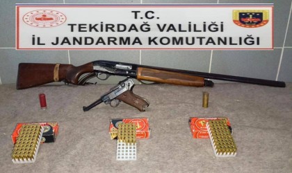 Tekirdağda jandarma operasyonlarında ruhsatsız silahlar ele geçirildi