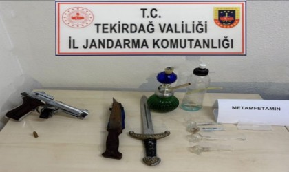 Tekirdağda yasa dışı silah ve uyuşturucu operasyonu