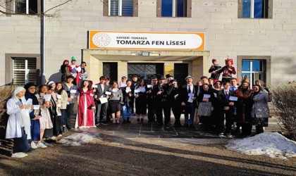 Tomarza Fen Lisesinde Dünya roman Kahramanları Günü etkinliği