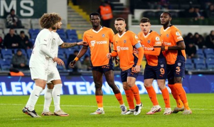 Trendyol Süper Lig: Başakşehir: 0 - Hatayspor: 0 (İlk yarı)