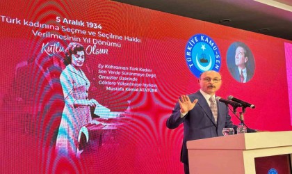 Türk Eğitim-Sen Başkanı Geylan: “Memurlarımıza bayram ikramiyesi ödenmesi, eşitlik ilkesinin gerektirdiği haklı bir taleptir”