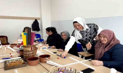 Unutulmaya yüz tutmuş sepet örücülüğü Hacılarda canlanacak