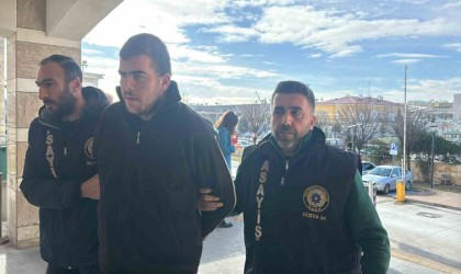 Uşakta babasını sopayla darp edip öldüren oğul tutuklandı