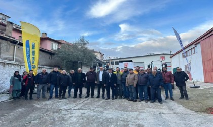 Üzüm üreticilerine makine ve ekipmanları teslim edildi