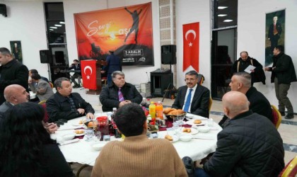 Vali Ali Çelik Sevgi tüm engelleri aşar”