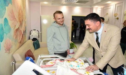 Vali Tekbıyıkoğlu, anne dostu Tunceli Devlet Hastanesinde incelemelerde bulundu