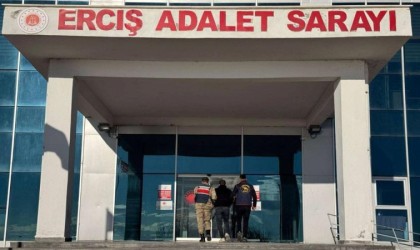 Vanda kasten öldürme ve uyuşturucu ticaretinden aranan 2 şahıs tutuklandı