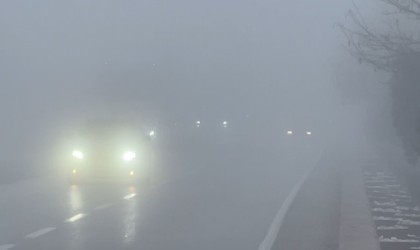 Afyonkarahisarda sisli hava hayatı durma noktasına getirdi