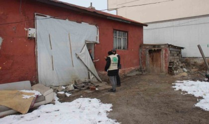 Ağrıda ihtiyaç sahiplerine yardım eli uzatılıyor