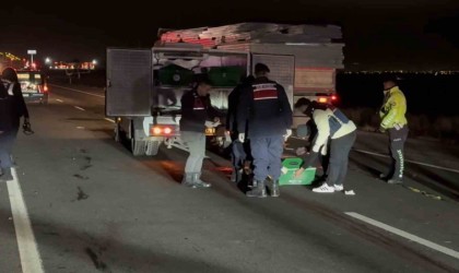 Aksarayda otomobilin çarptığı adam hayatını kaybetti