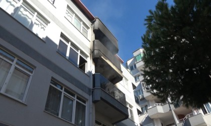 Alanyada elektrikli sobadan çıkan yangın korkuttu