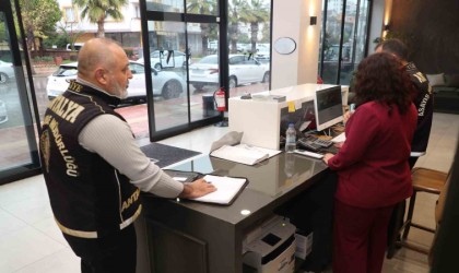 Antalyada günübirlik konaklama yerleri ve araç kiralama firmaları denetlendi