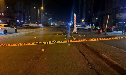 Avcılarda iş yerine silahlı saldırı: 3 yaralı