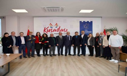 Başkan Günel eski Dışişleri Bakanı Karayalçını ağırladı