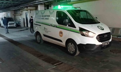 Batmanda 12 yaşındaki çocuk kazayla annesini vurdu