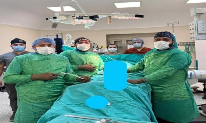 Bayburt Devlet Hastanesinde kapalı teknik ile vida yerleştirilmesi ameliyatı başarıyla gerçekleştirildi