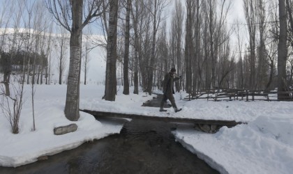 Bayburt kuru soğuk ve ayaza teslim oldu kent buz tuttu