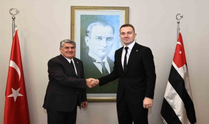 Beşiktaş, Mert Günok ile nikah tazeledi