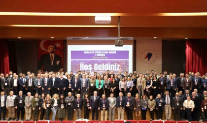 Beyin pili ameliyatlarının öncüsünden Türkiyedeki beyin cerrahlarına övgü