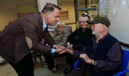 Beylikdüzü Belediye Başkanı Çalık 2024ün son gününde de ilçe halkıyla bir araya geldi