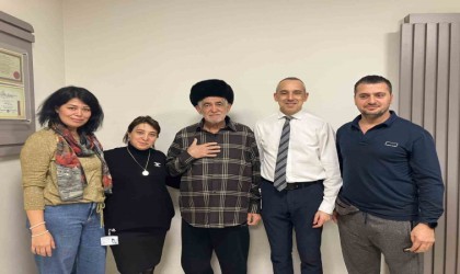 Böbreklerinden kalbe kadar uzanan tümörden Türkiyede kurtuldu