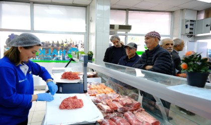 Büyükşehirin ‘Emekli Kartını Aydınlılar çok sevdi