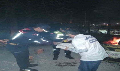 Çatalağzı Sosyal Yardımlaşma ve Dayanışma Derneğinden geleneksel ikramlarını sürdürdü