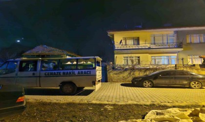Çorumda bir kadın evinde ölü bulundu