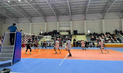 Efeler Ligi: TÜRŞAD: 0 - Spor Toto: 3