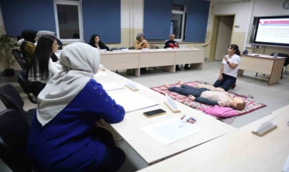 Elazığda ‘Hasta ve Yaşlı Öz Bakımına Destek kursuna yoğun ilgi