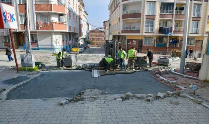 Esenyurtta tahrip olan yollar yenileniyor