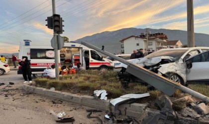 Fethiyede trafik kazası: 2si çocuk, 6 yaralı