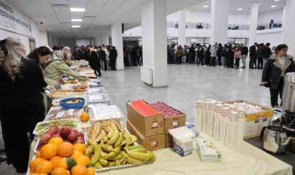 Fırat Üniversitesinden Türkiyeye örnek etkinlik: Sınav haftasında 50 çeşit lezzet, öğrencilere moral oldu