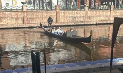 Güneşli havanın etkisiyle gondollarda yoğunluk oluştu