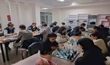 Hakkaride satranç turnuvası finali yapıldı