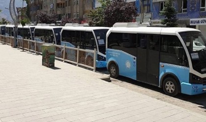 Hakkaride toplu taşımaya zam yapıldı