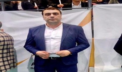 İstanbulda camide namaz kılarken kalp krizi geçiren adam hayatını kaybetti