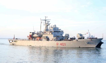 İtalyanın gönderdiği 49 düzensiz göçmen Arnavutluka ulaştı