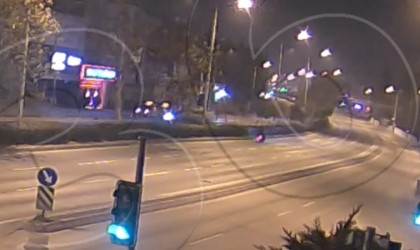 İzmirde iş yerine kurşun yağdıran şüpheliler yakalandı