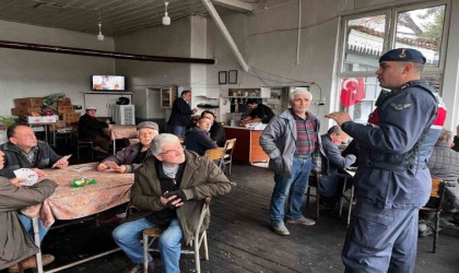 Karacasuda vatandaşlar dolandırıcılara karşı bilgilendirildi