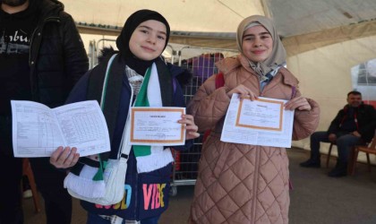 Karnelerini alan Suriyeli çocuklar aileleriyle birlikte ülkelerine döndü