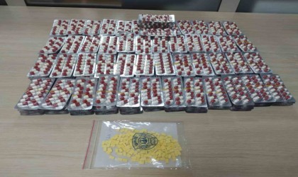 Kastamonuda binlerce uyuşturucu hap yakalandı
