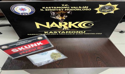Kastamonuda skunkla yakalanan şahıs gözaltına alındı