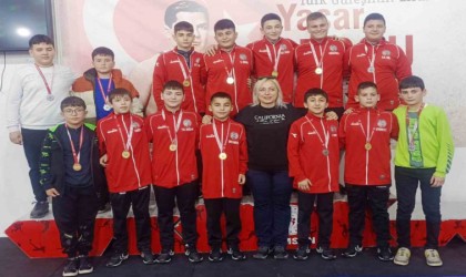 Kavaklı öğrenciler Yaşar Doğunun yolunda: 8 birincilik kazandılar