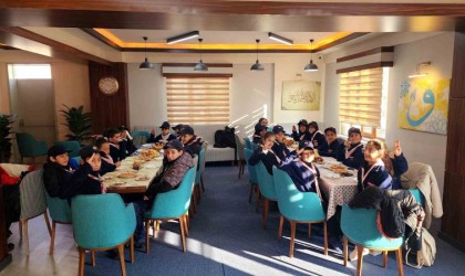 Kemah izci ekibi Erzincanı gezdi