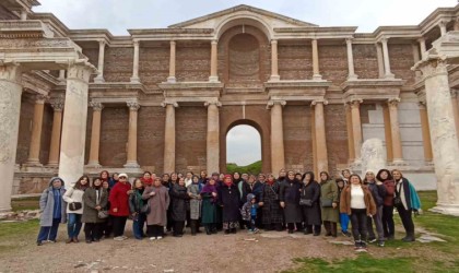 Manisalı kadınlar Salihliyi yakından tanıdı