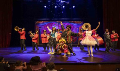 Mersin Büyükşehir Belediyesi, geçen yıl 7den 70e herkesi kültür ve sanata doyurdu