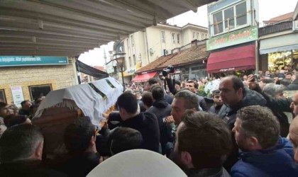 Otel yangınında 12nci kattan atlayan genç kadın dualarla son yolculuğuna uğurlandı